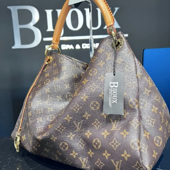 Monogram Artsy MM - Picture 2 of 9